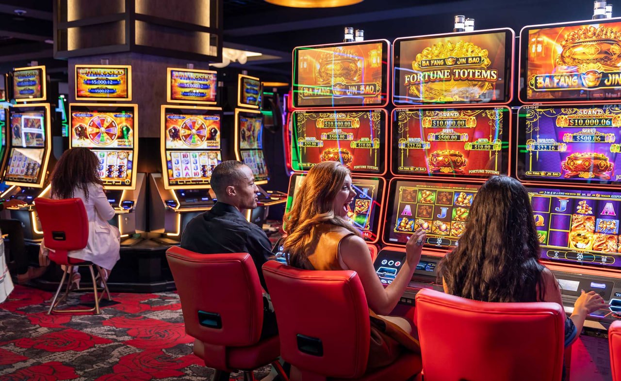 In-play blackjack hand on mpo008 login mobile screen